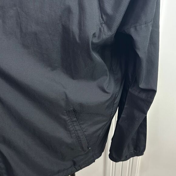 Adidas Black and‎ White Women's Jacket - Picture 5 of 8